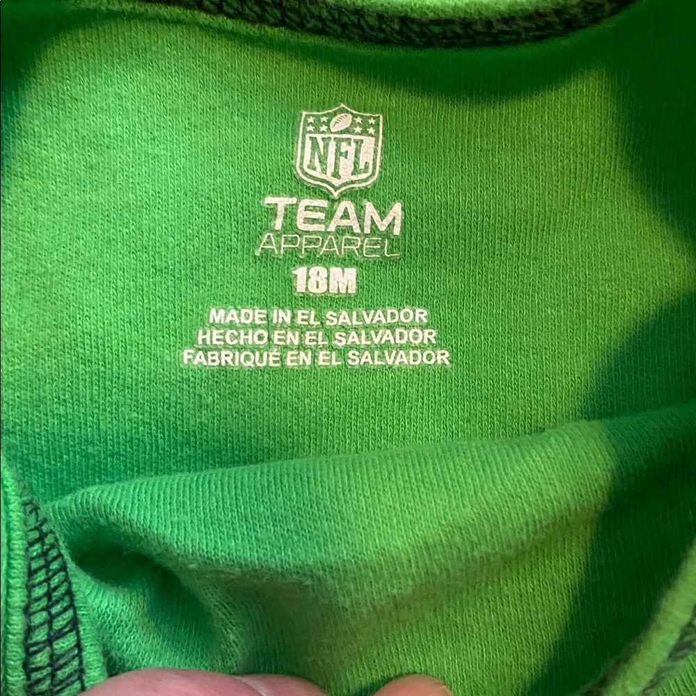 Seattle Seahawks Onesie Bundle 2 Pieces 18M - Picture 4 of 7